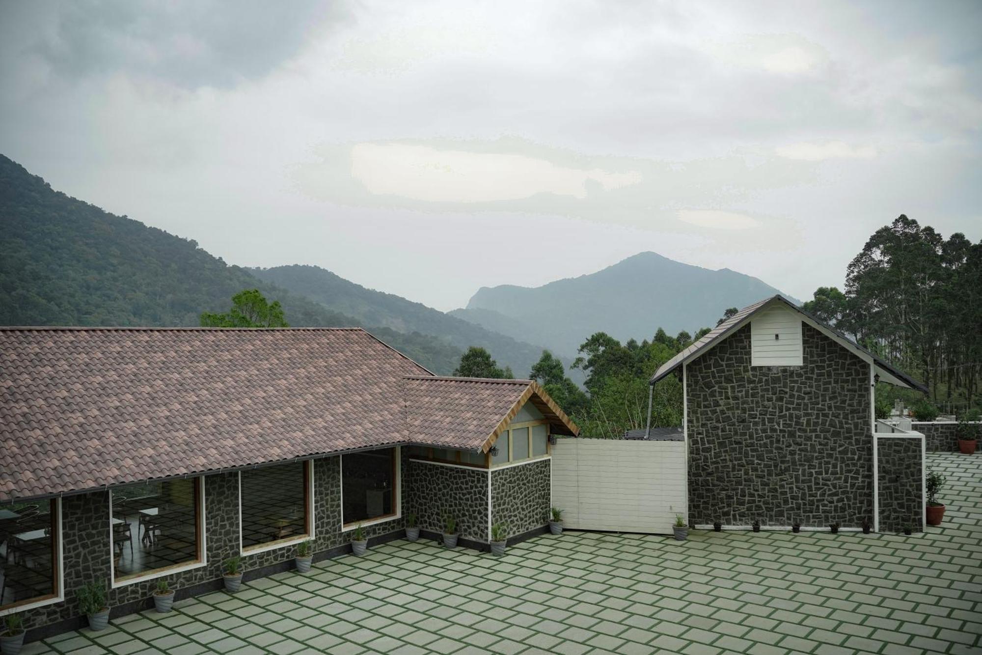 Hotel The Teatree Munnar Suryanelli Exterior foto